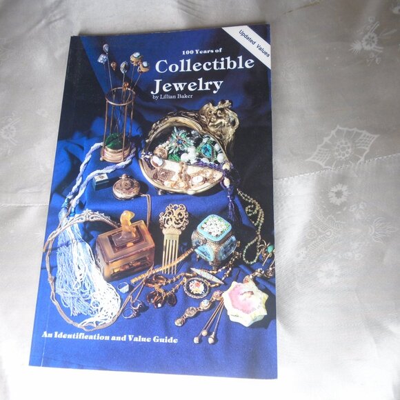 Vintage Jewelry Price Guide Books - Bundle of Two - Picture 11 of 13